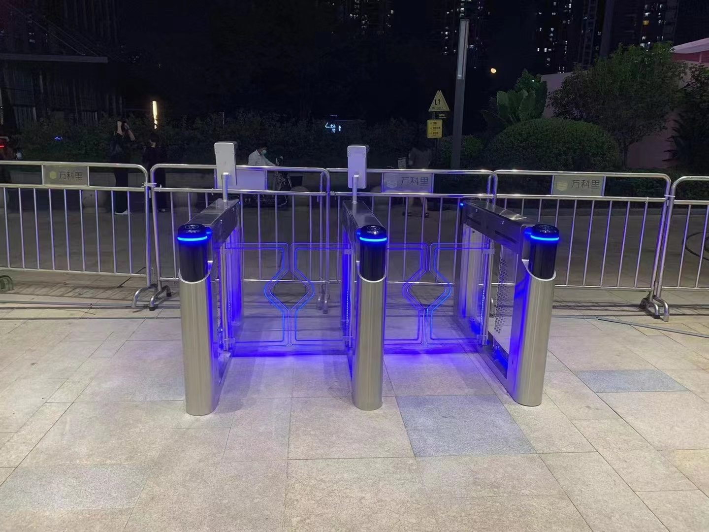 人脸识别小摆闸